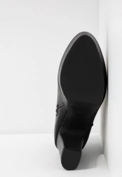 Anna Field Stivaletti Con TaccoBlack Donna Stivaletti AN611N07Q-Q11 15 Anna Field Stivaletti Con TaccoBlack Donna Stivaletti AN611N07Q-Q11 -Anna Field 332781b121fb435ea8e45b02e32b8ac2