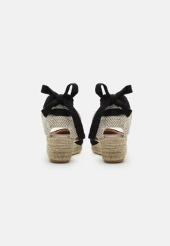 Anna Field Leather FrancesineBlack Donna Scarpe Con Tacco AN611B0HT-Q11 11 Anna Field Leather FrancesineBlack Donna Scarpe Con Tacco AN611B0HT-Q11 -Anna Field 336cc6135e034b98829dbcea1731346f