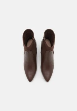 Anna Field StivalettiBrown Donna Stivaletti AN611N0Q0-O11 -Anna Field 3cc2819adf6a4daf90a313497b31409d