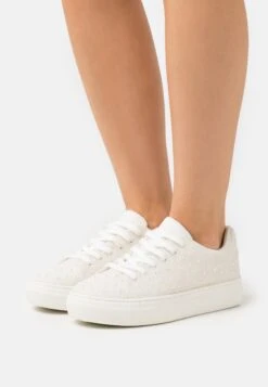 Sneakers BasseOff-White Donna Sneakers ANJ11A037-A11